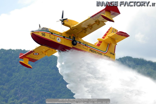 2007-05-06 1099 Pallanza Airshow - Canadair